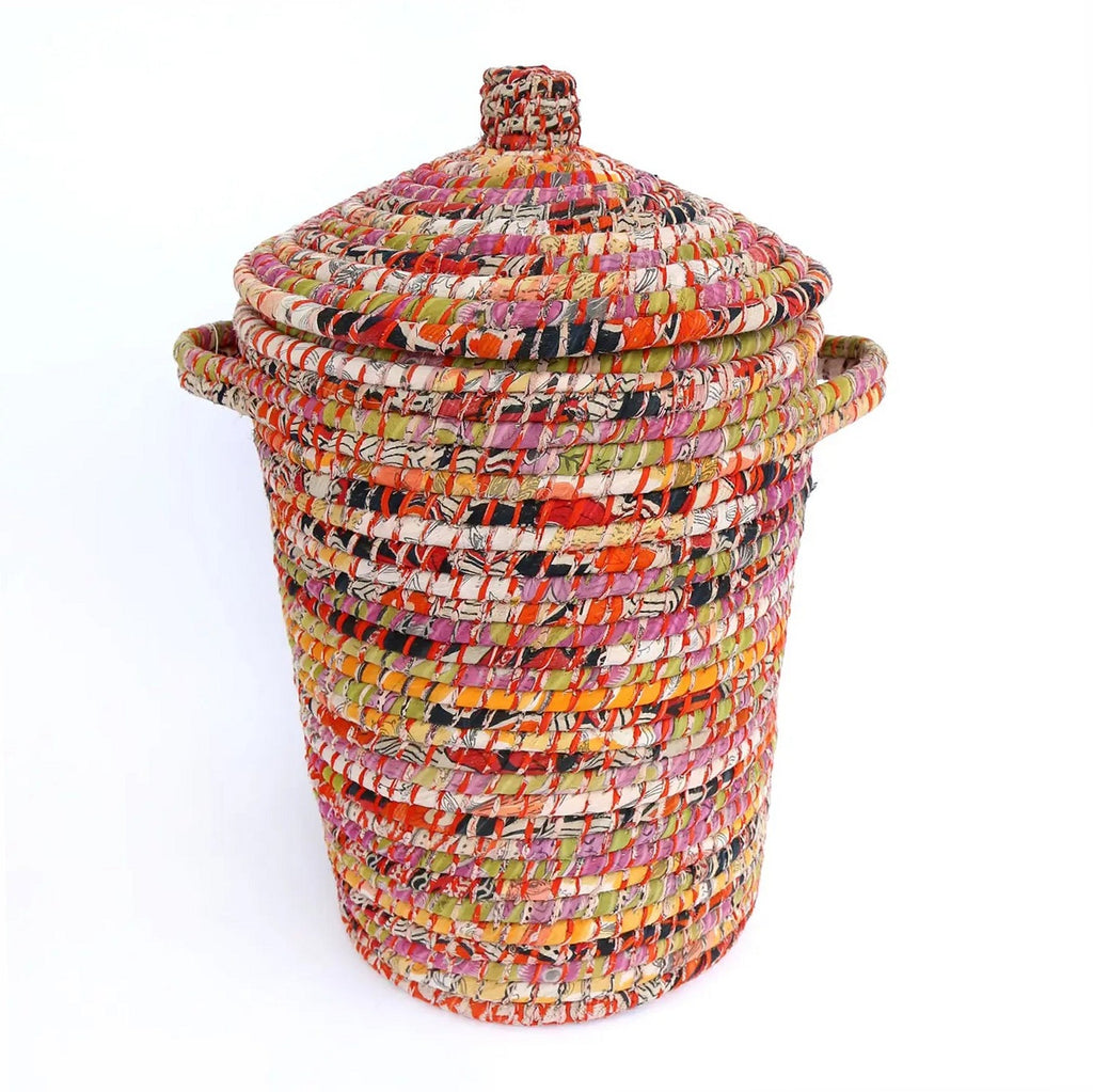 Panier à Linge en Sari Recyclé et Herbe de Kaisa Tissé à la Main