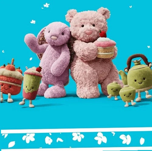 Leola Bear with Strawberry Cake
